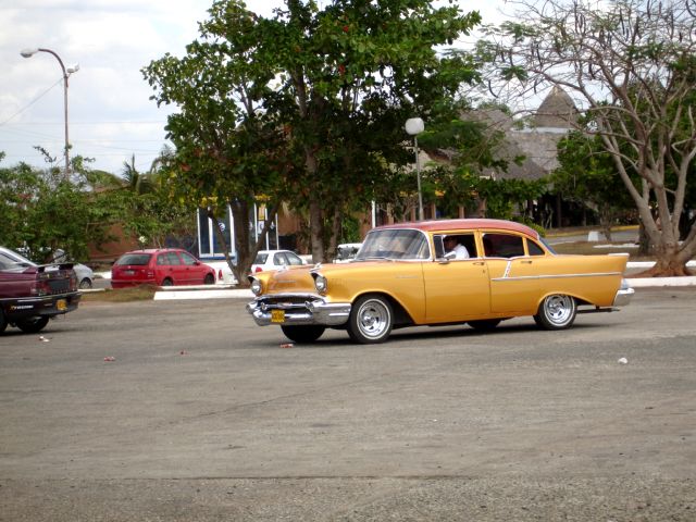 Cuba, routes